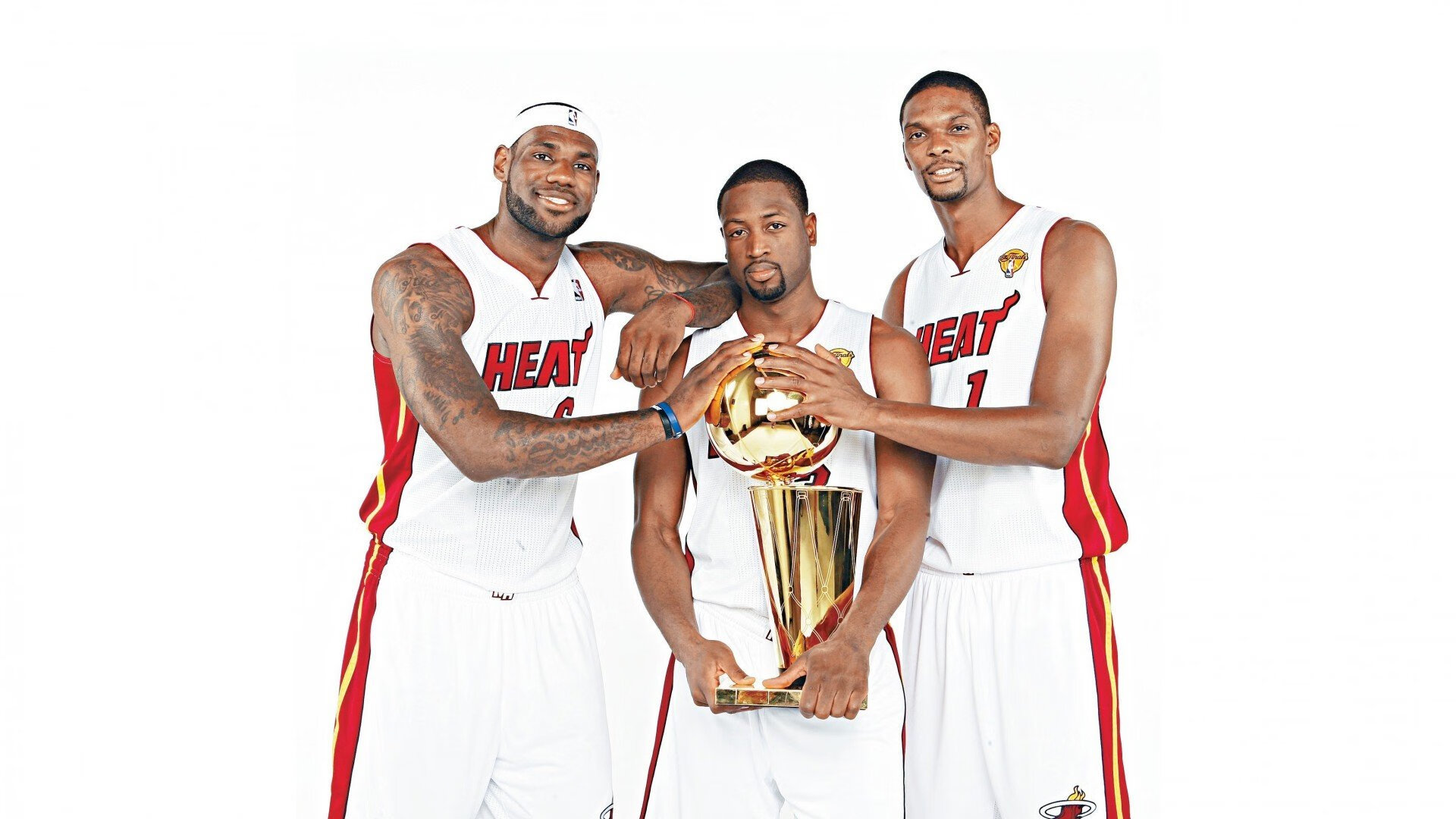 英雄联盟 赛季关键战役引发热议，lol赛季有哪些